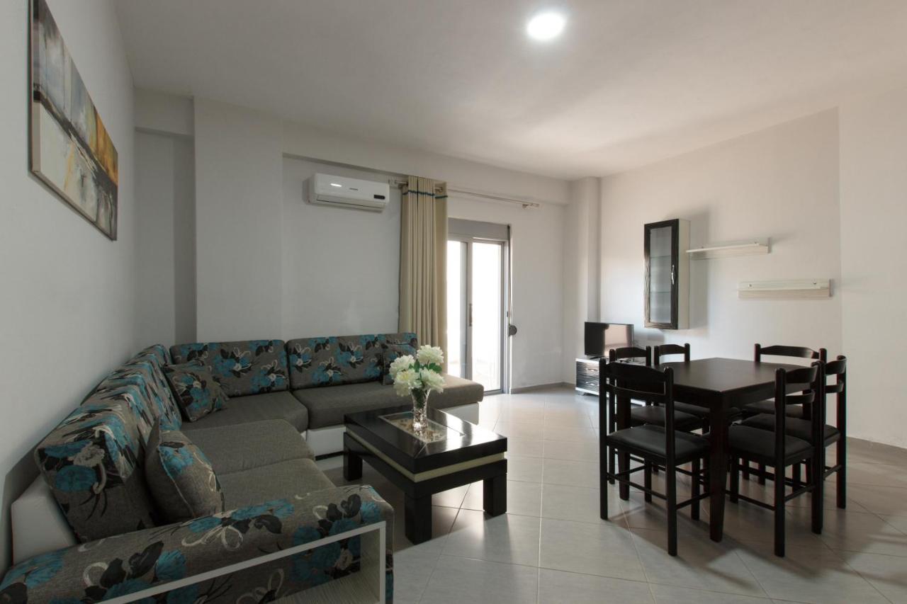 Grand Blue Aparthotel Sarande Exterior photo