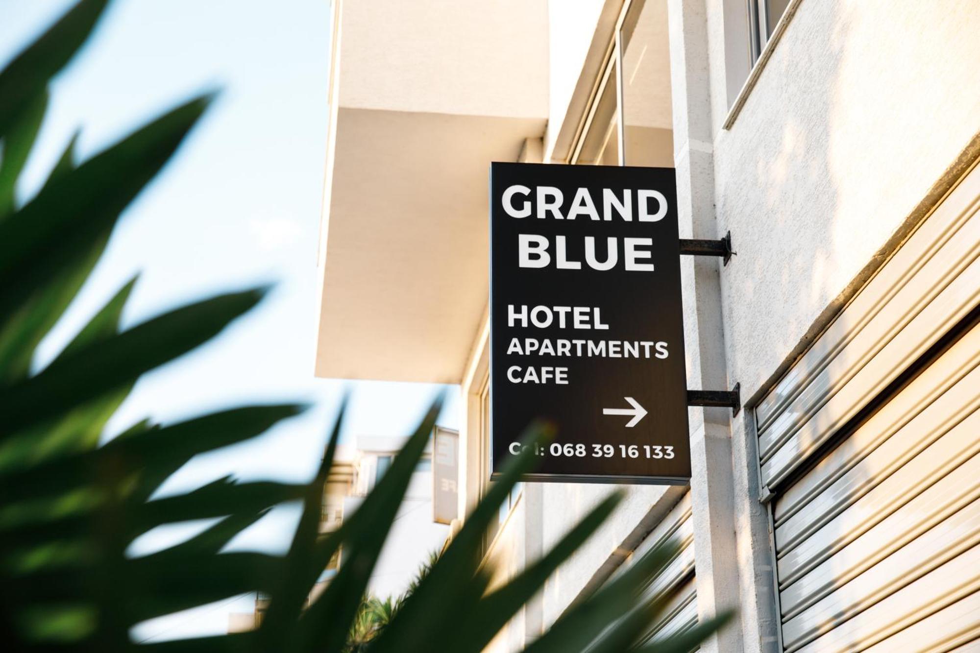 Grand Blue Aparthotel Sarande Exterior photo