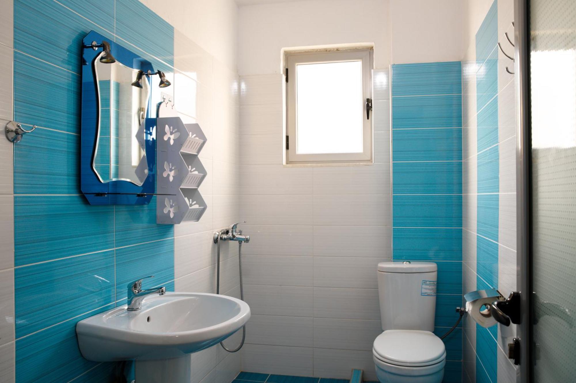 Grand Blue Aparthotel Sarande Exterior photo